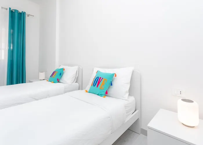 Sunny Apartment- Marco Celio Rufo - Metro A Apartment
