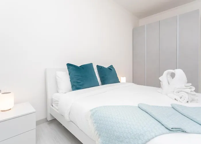 Sunny Apartment- Marco Celio Rufo - Metro A Apartment
