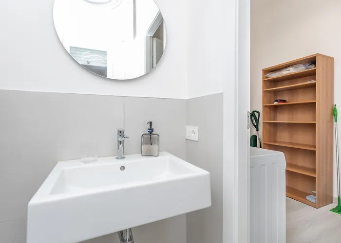 Sunny Apartment- Marco Celio Rufo - Metro A