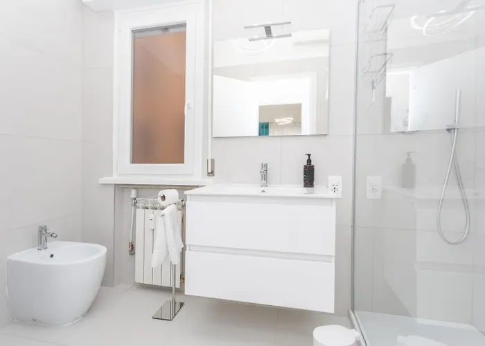 Apartment Sunny Apartment- Marco Celio Rufo - Metro A *