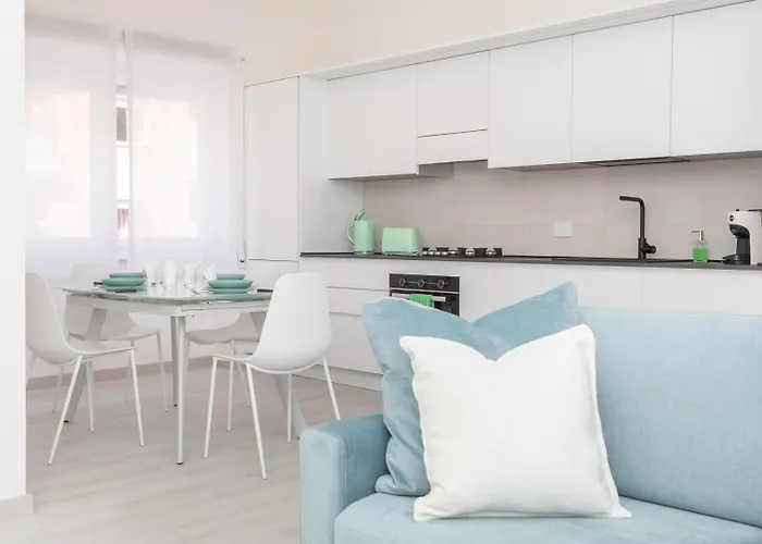 Sunny Apartment- Marco Celio Rufo - Metro A Rom