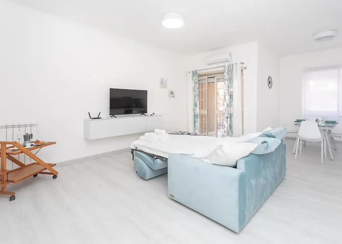 Sunny Apartment- Marco Celio Rufo - Metro A Apartment