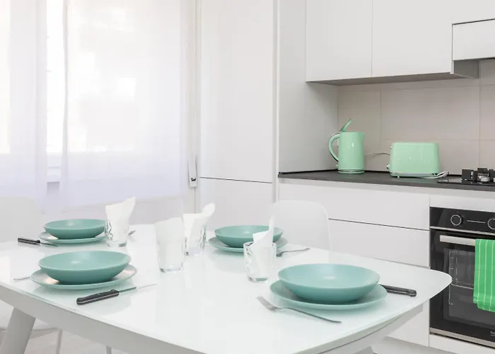 Apartment Sunny Apartment- Marco Celio Rufo - Metro A *