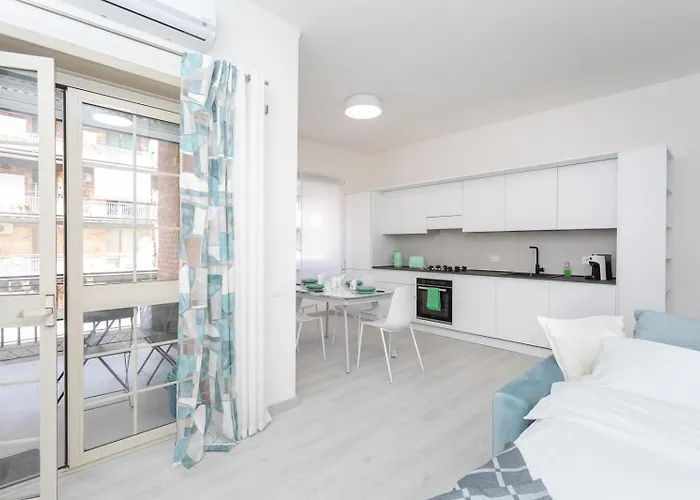 Sunny Apartment- Marco Celio Rufo - Metro A * Rom