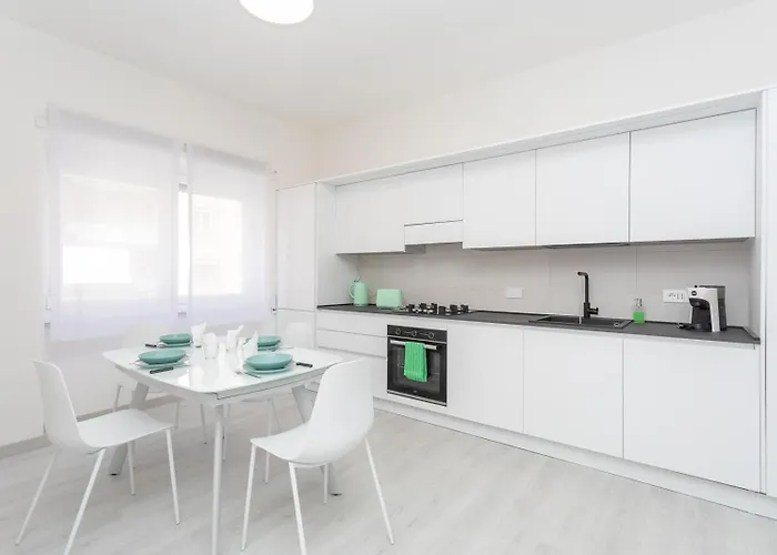 Sunny Apartment- Marco Celio Rufo - Metro A